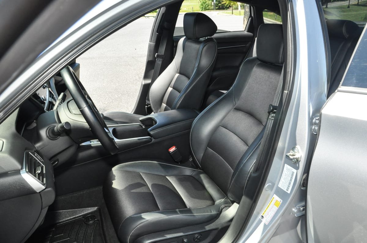 
								Honda Accord 2018 full									