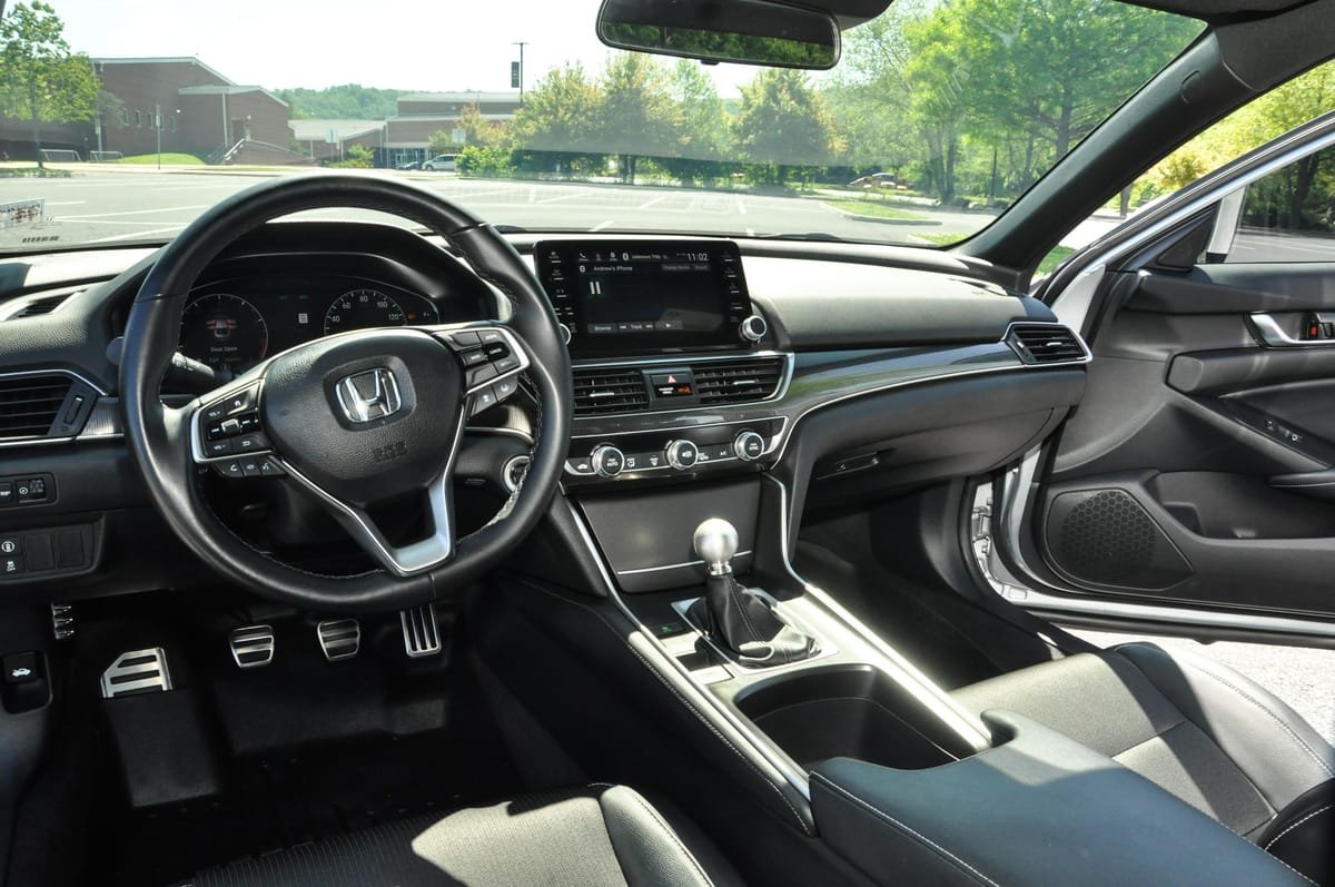 
								Honda Accord 2018 full									