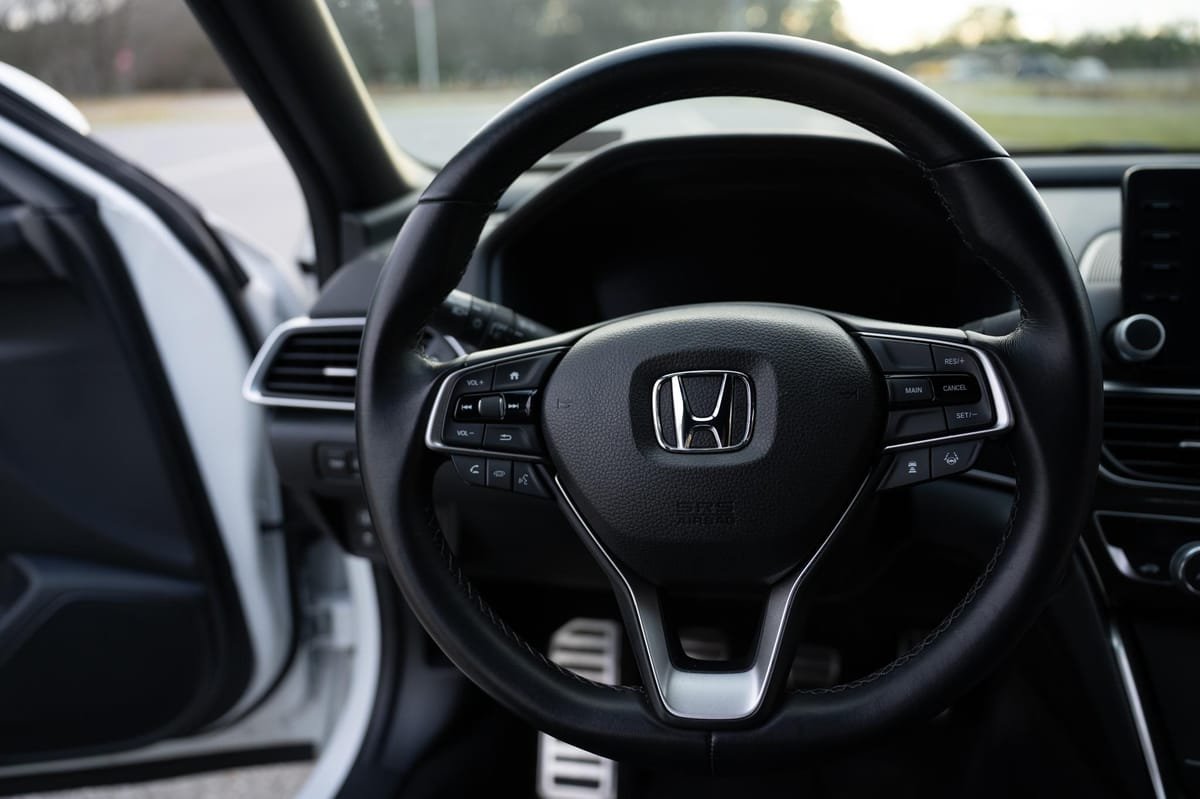 
								Honda Accord 2019 full									