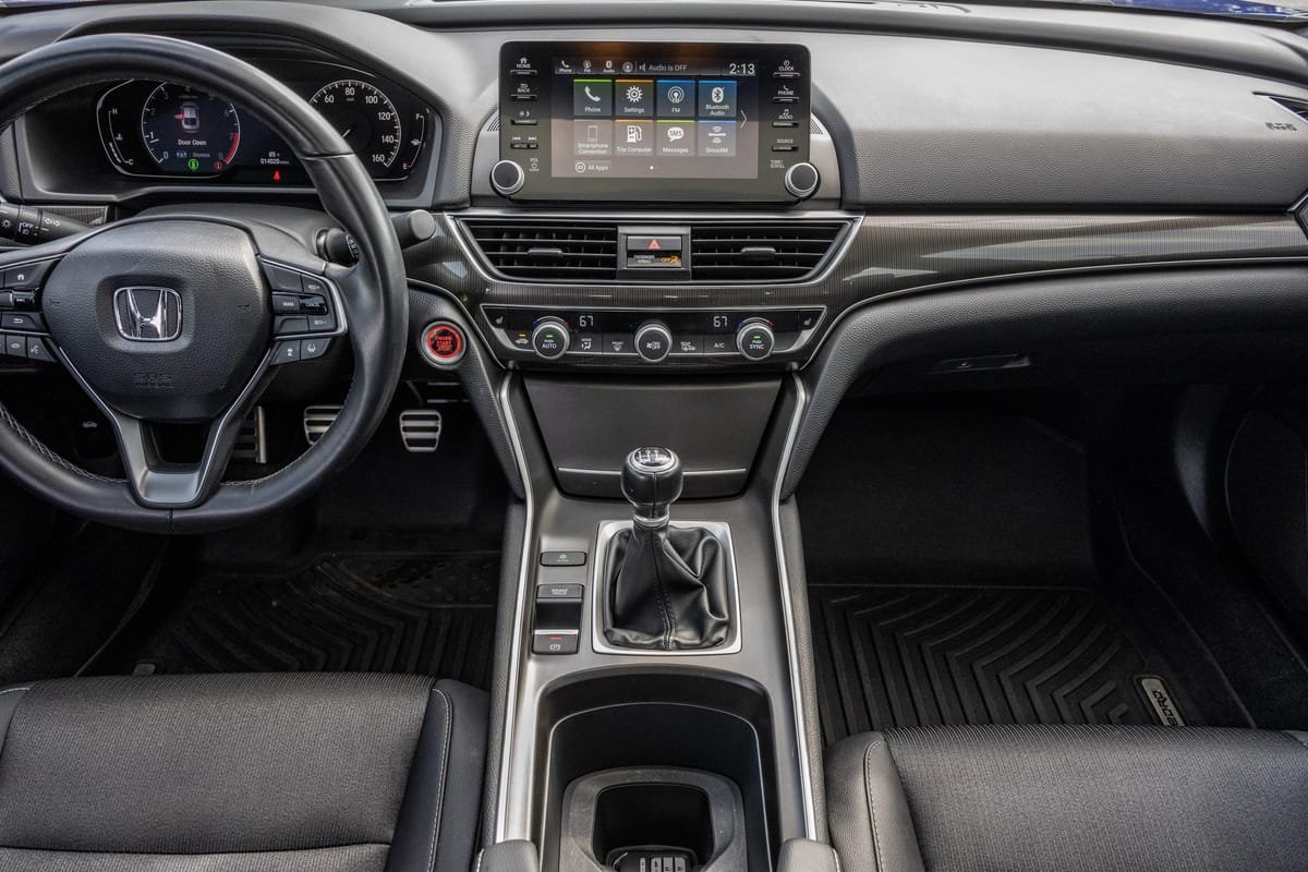 
								Honda Accord 2019 full									
