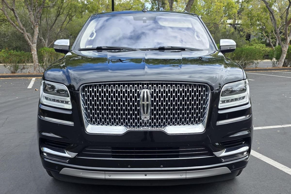 
								Lincoln Navigator 2018 full									