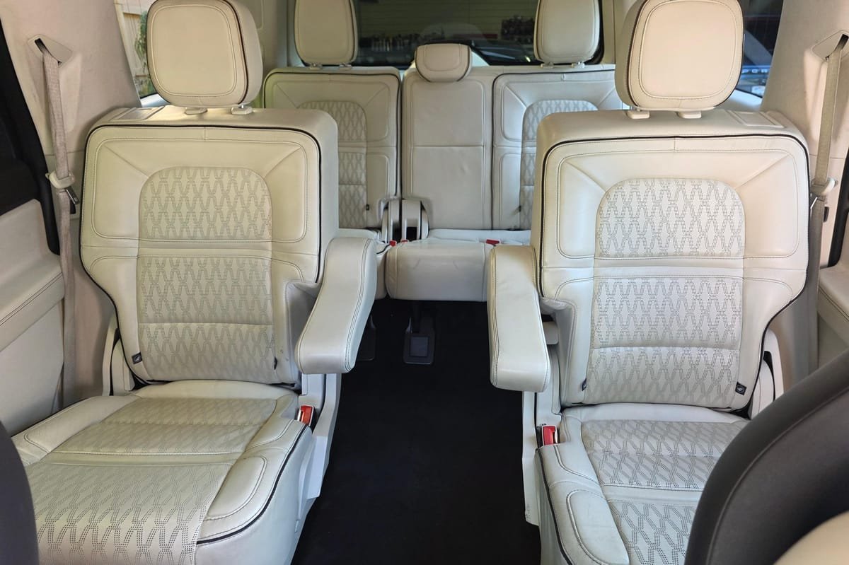 
								Lincoln Navigator 2018 full									