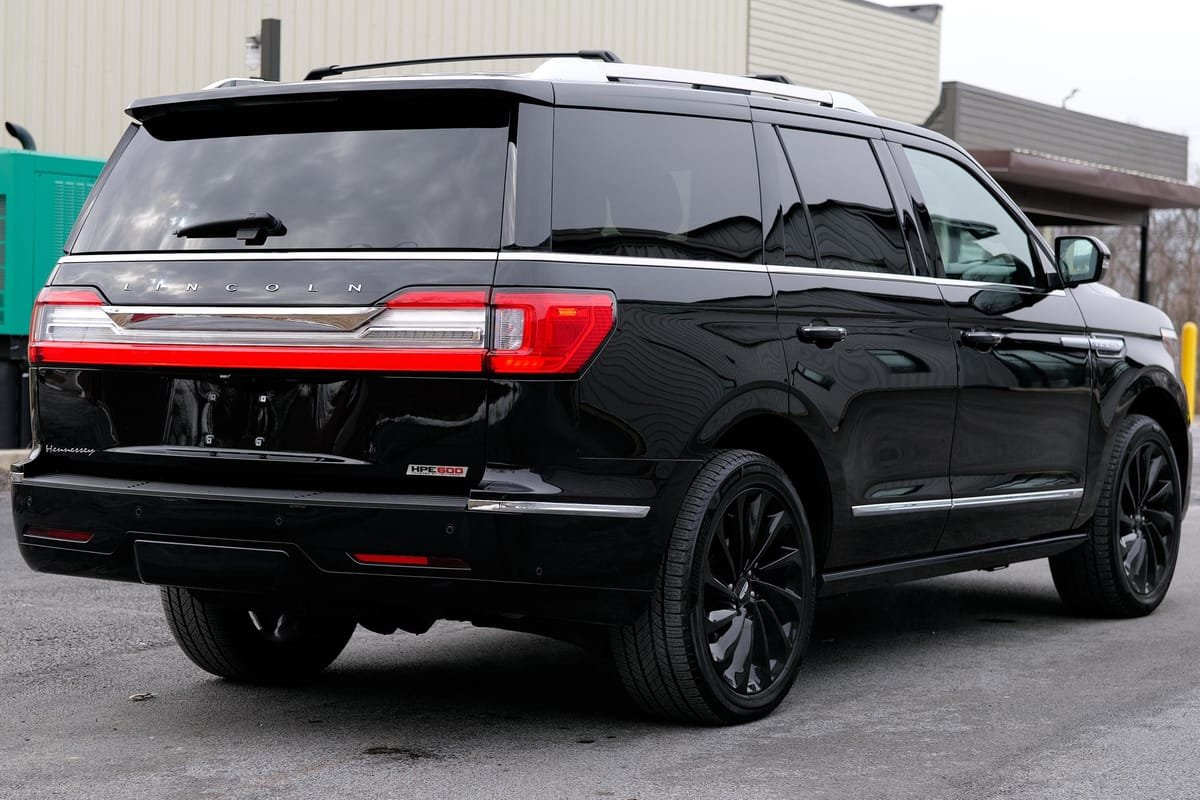 
								Lincoln Navigator 2020 full									
