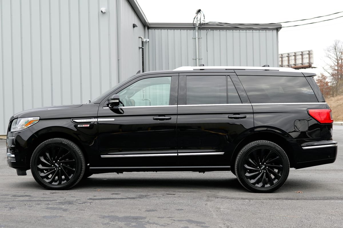 
								Lincoln Navigator 2020 full									