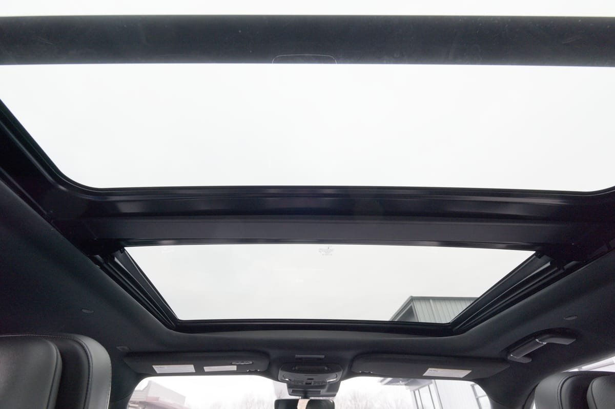 
								Lincoln Navigator 2020 full									