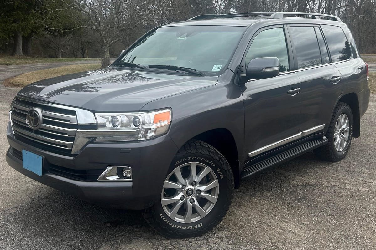 
								Toyota Land Cruiser 2021 full									