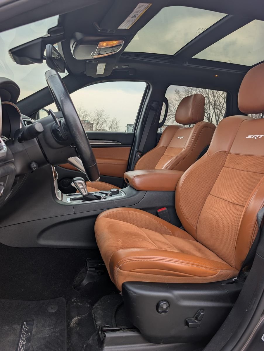 
								Jeep Grand Cherokee 2019 full									