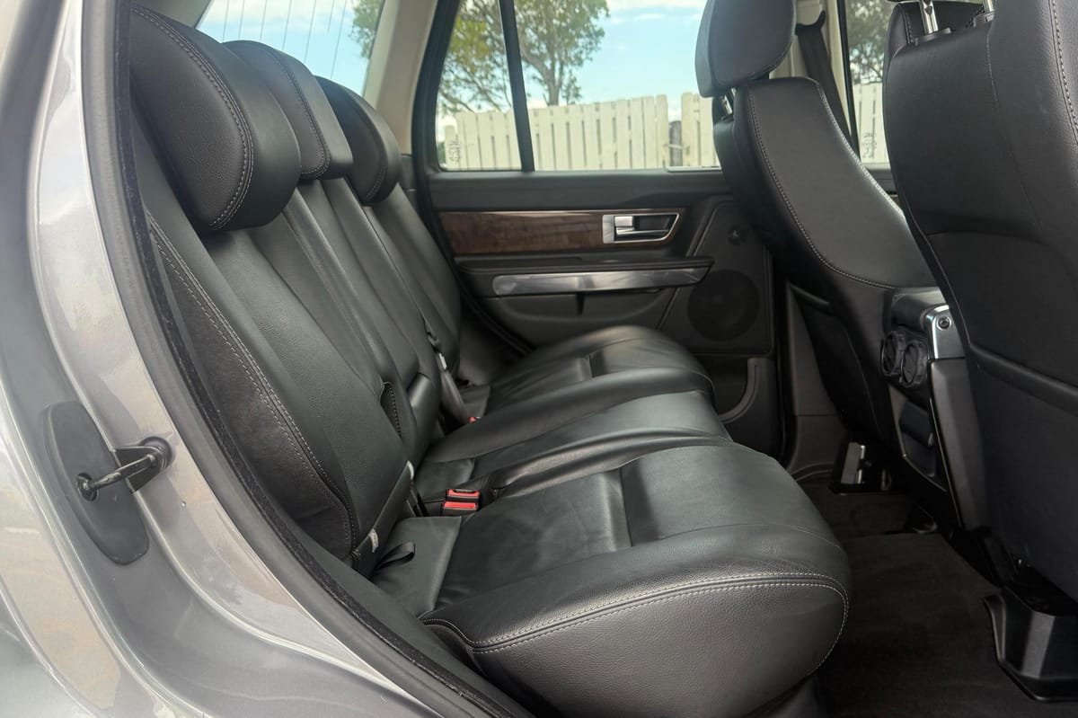 
								Land Rover Range Rover Sport 2013 full									