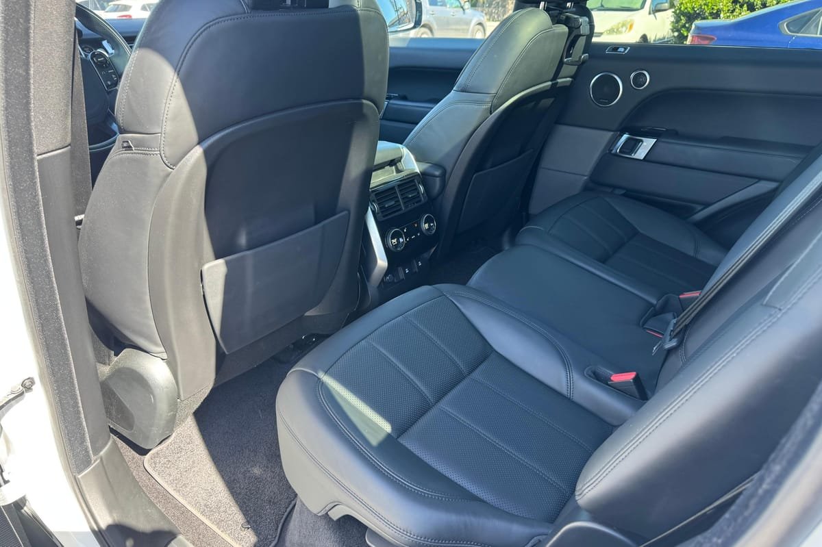 
								Land Rover Range Rover Sport 2021 full									