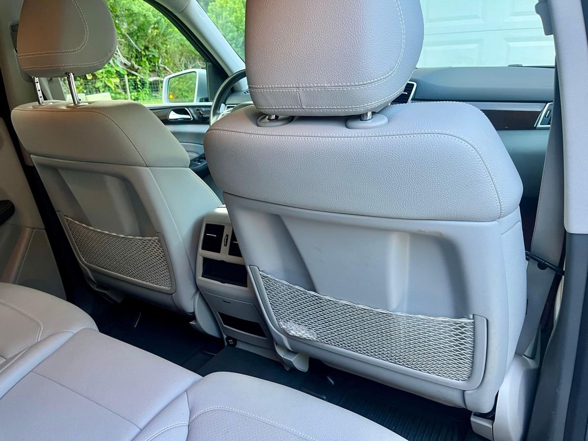 
								Mercedes-Benz ML-Class 2015 full									