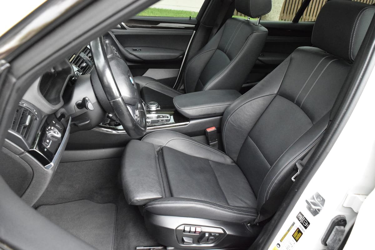
								BMW X3 2015 full									