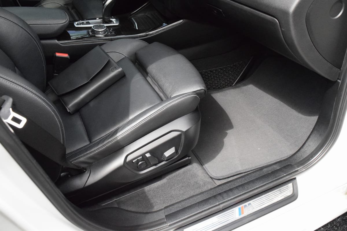 
								BMW X3 2015 full									