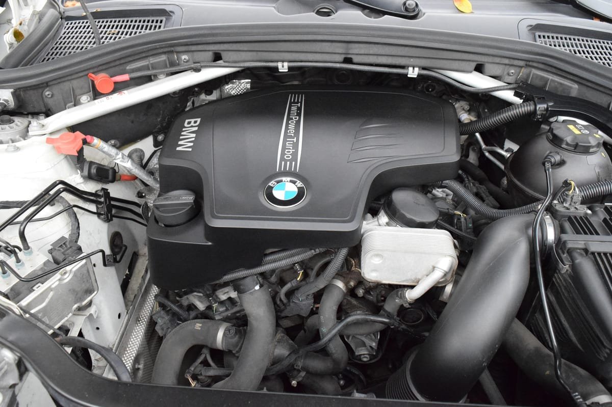 
								BMW X3 2015 full									