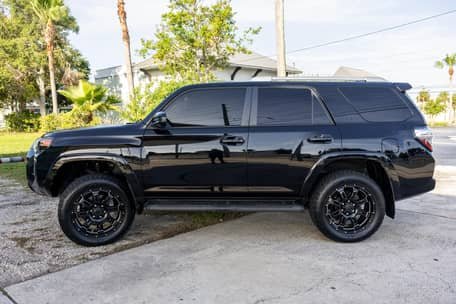 
								Toyota 4Runner 2018 full									